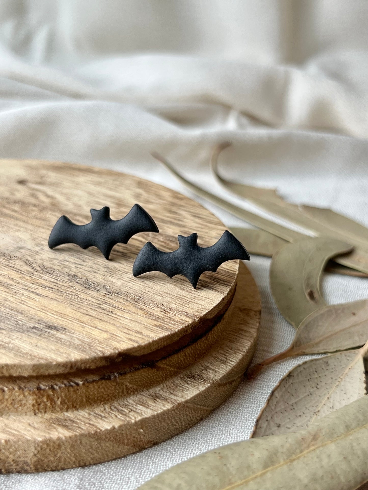Bat Studs