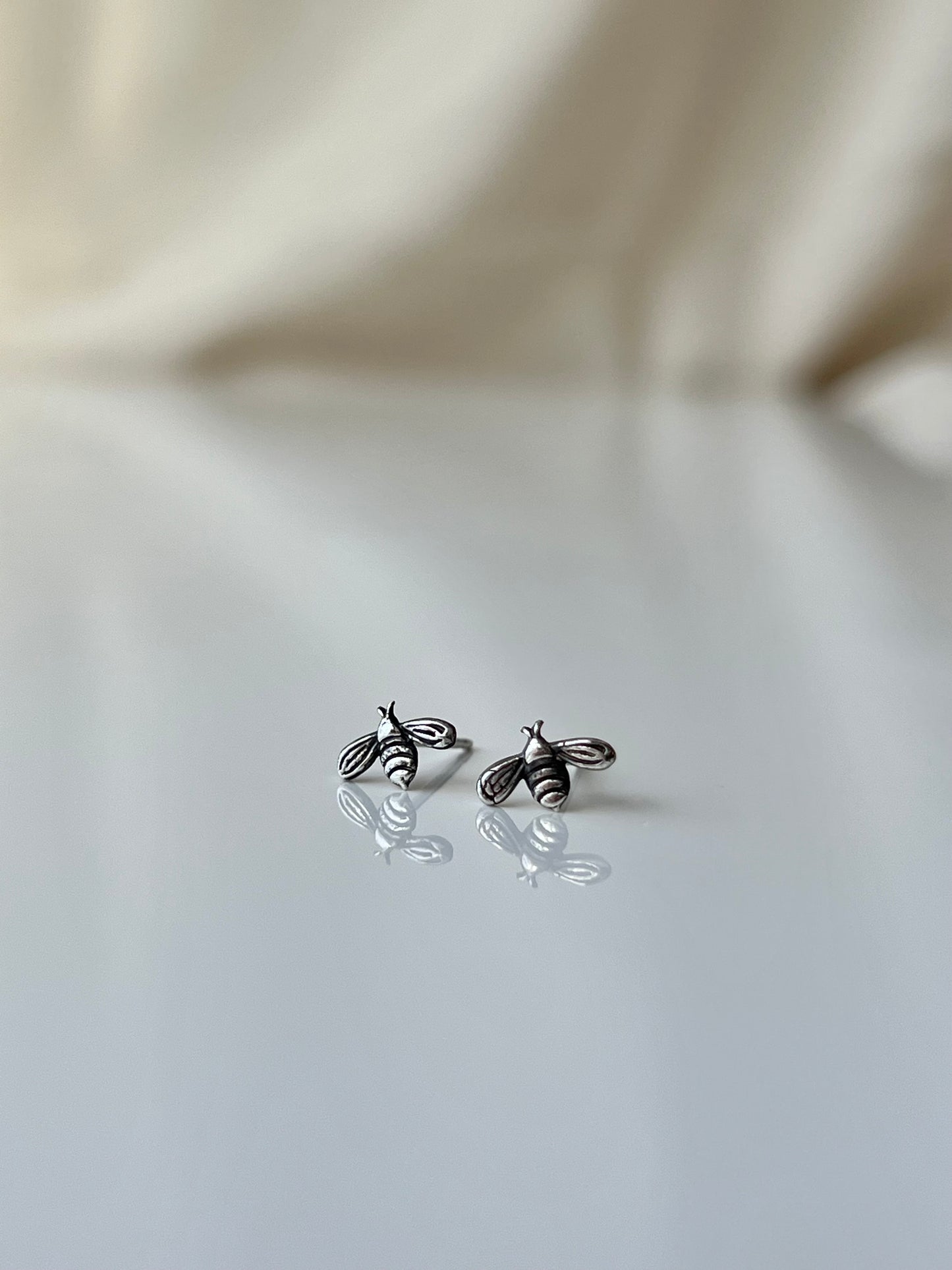 Mini Bee Studs