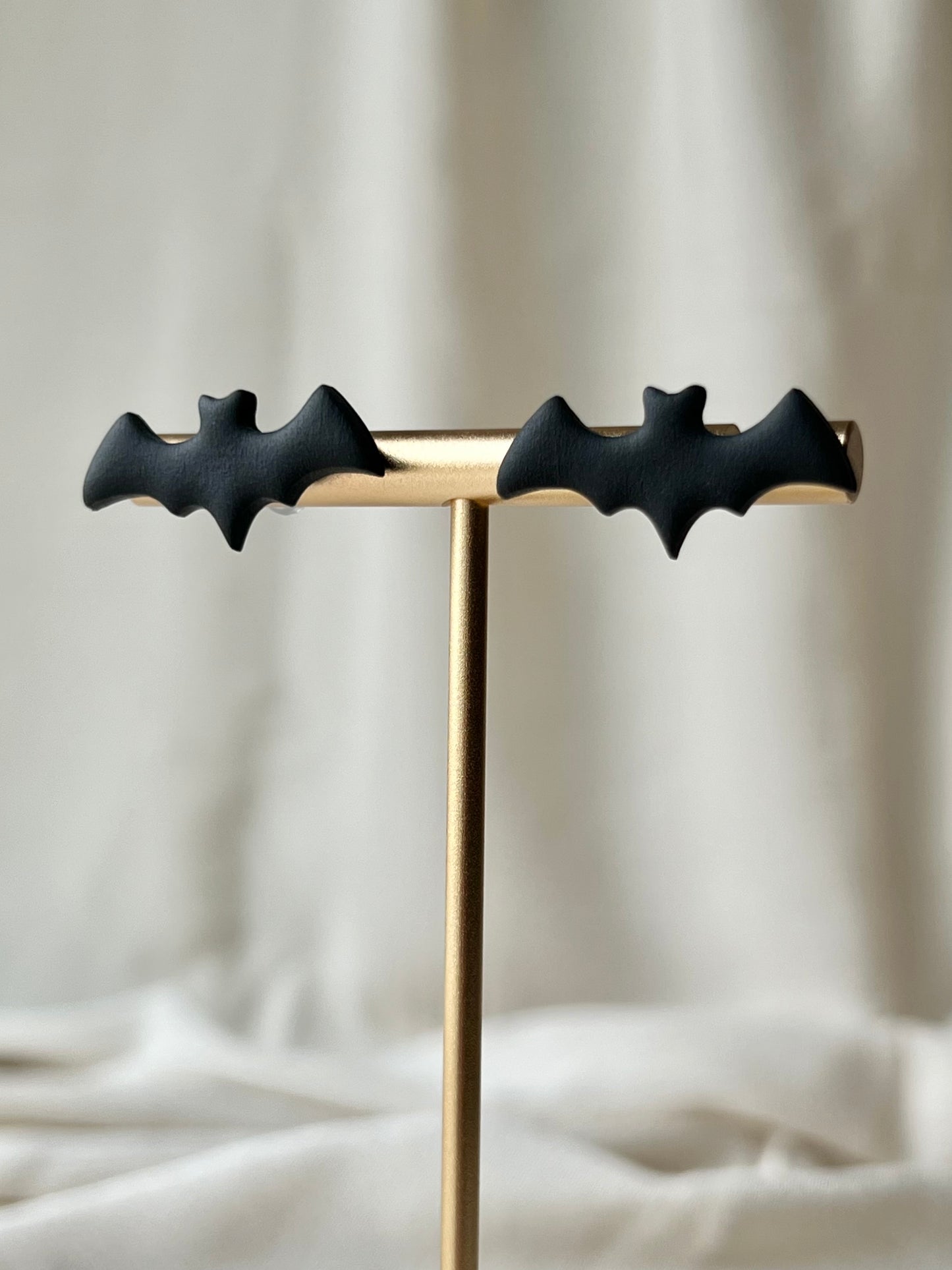 Bat Studs