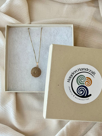 Bloom Necklace